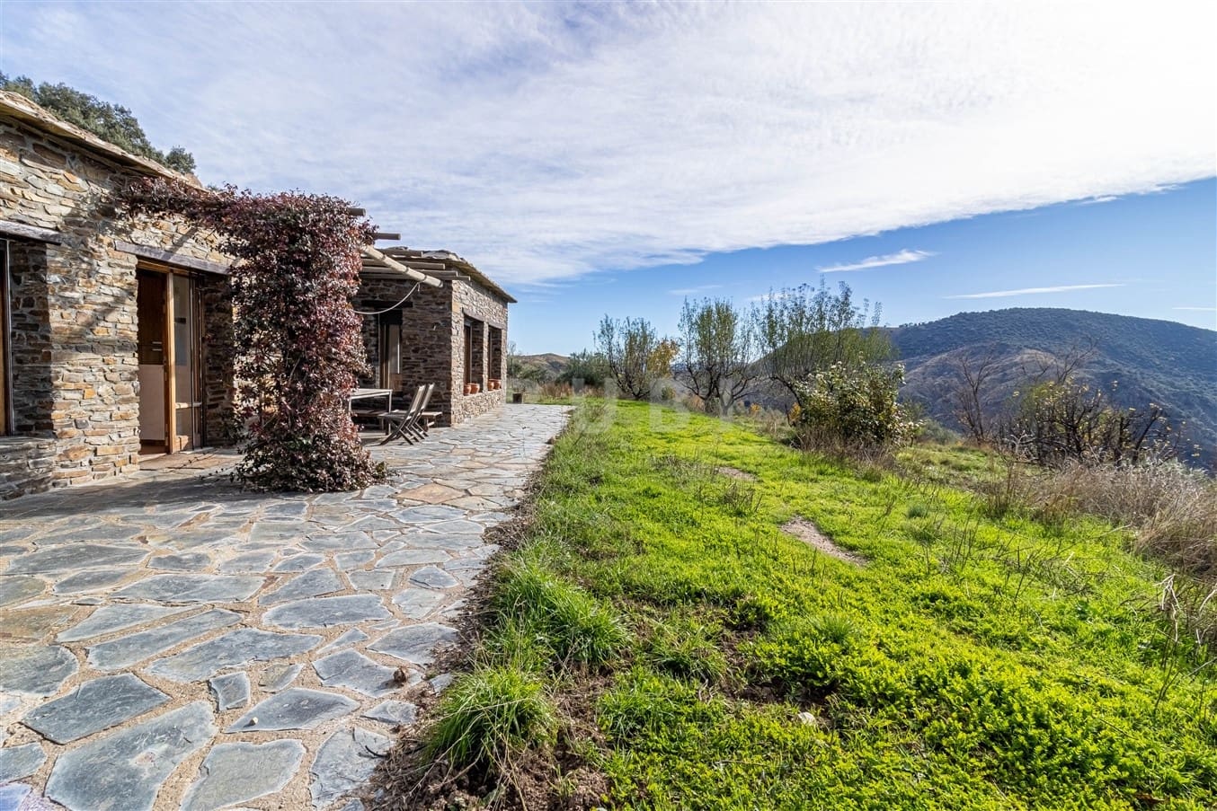 2 soveværelse Finca/Landehus til salg i La Taha med garage - € 279.000 (Ref: 8661360)