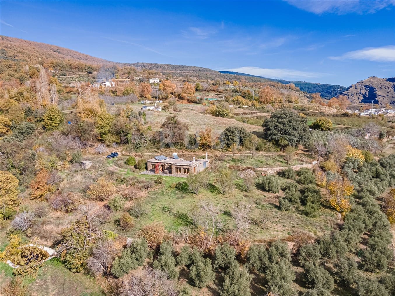 2 soveværelse Finca/Landehus til salg i La Taha med garage - € 279.000 (Ref: 8661360)