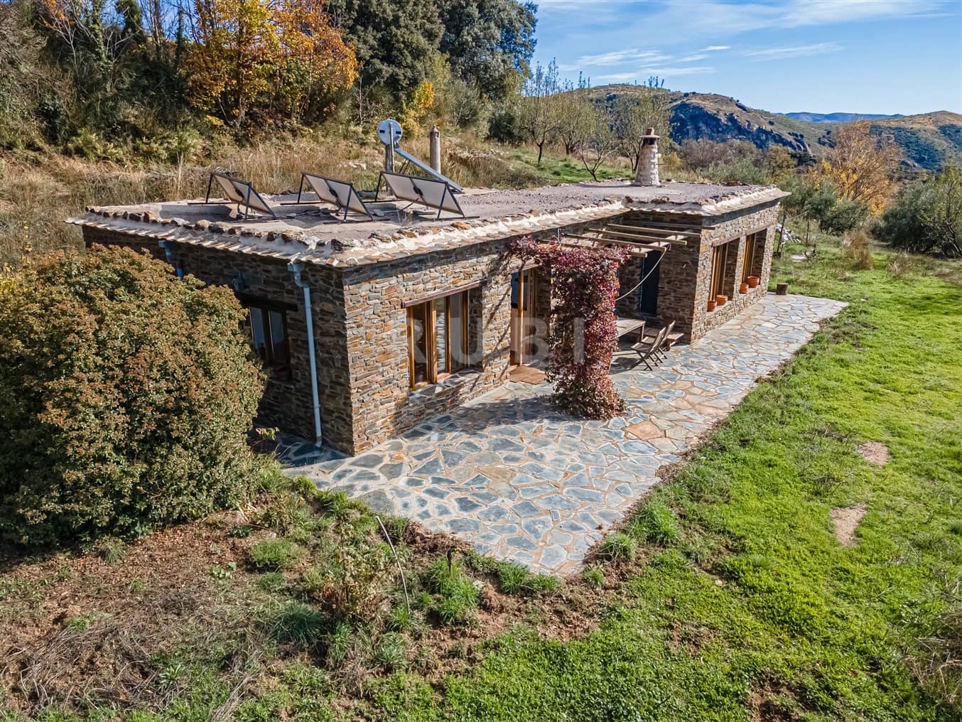 2 soveværelse Finca/Landehus til salg i La Taha med garage - € 279.000 (Ref: 8661360)