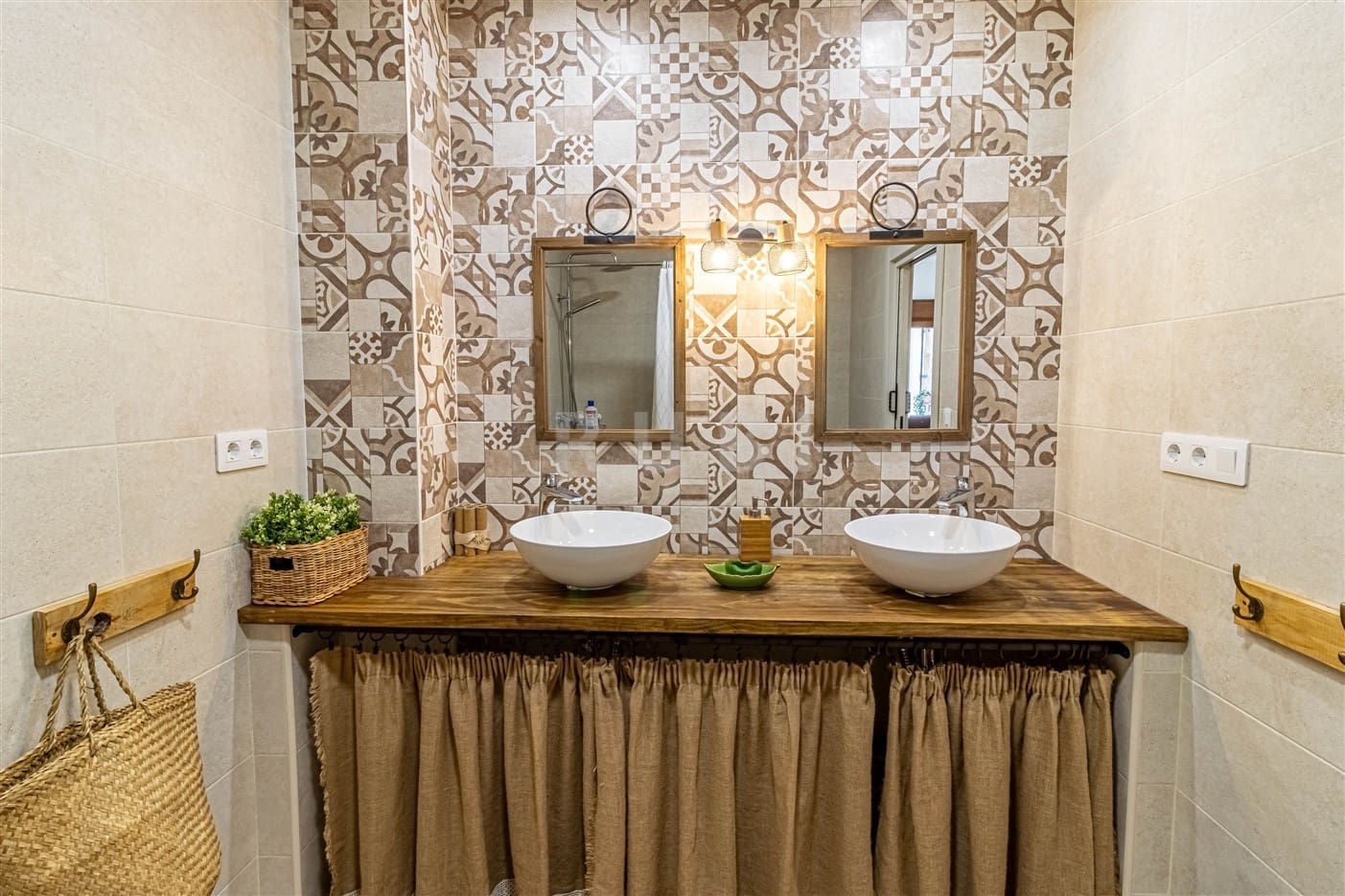 4 chambre Finca/Maison de Campagne à vendre à Lanjaron avec piscine garage - 480 000 € (Ref: 8754781)