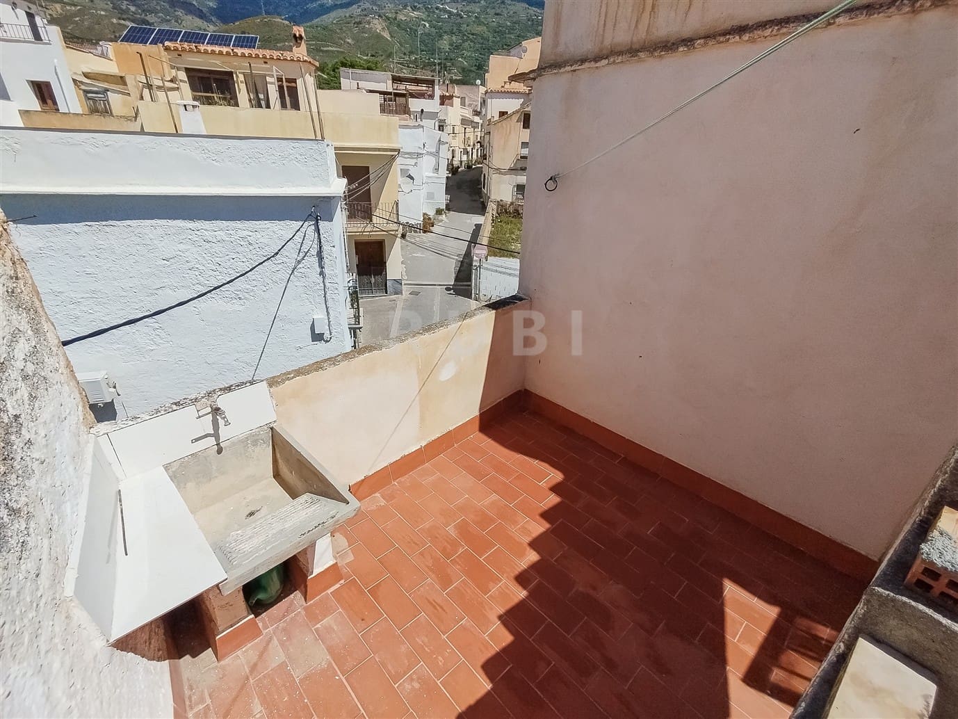 4 soveværelse Byhus til salg i Orgiva - € 110.000 (Ref: 9013897)