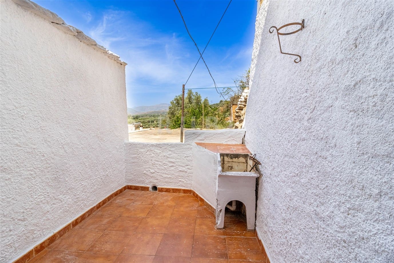 3 soveværelse Finca/Landehus til salg i Orgiva med garage - € 150.000 (Ref: 9111410)