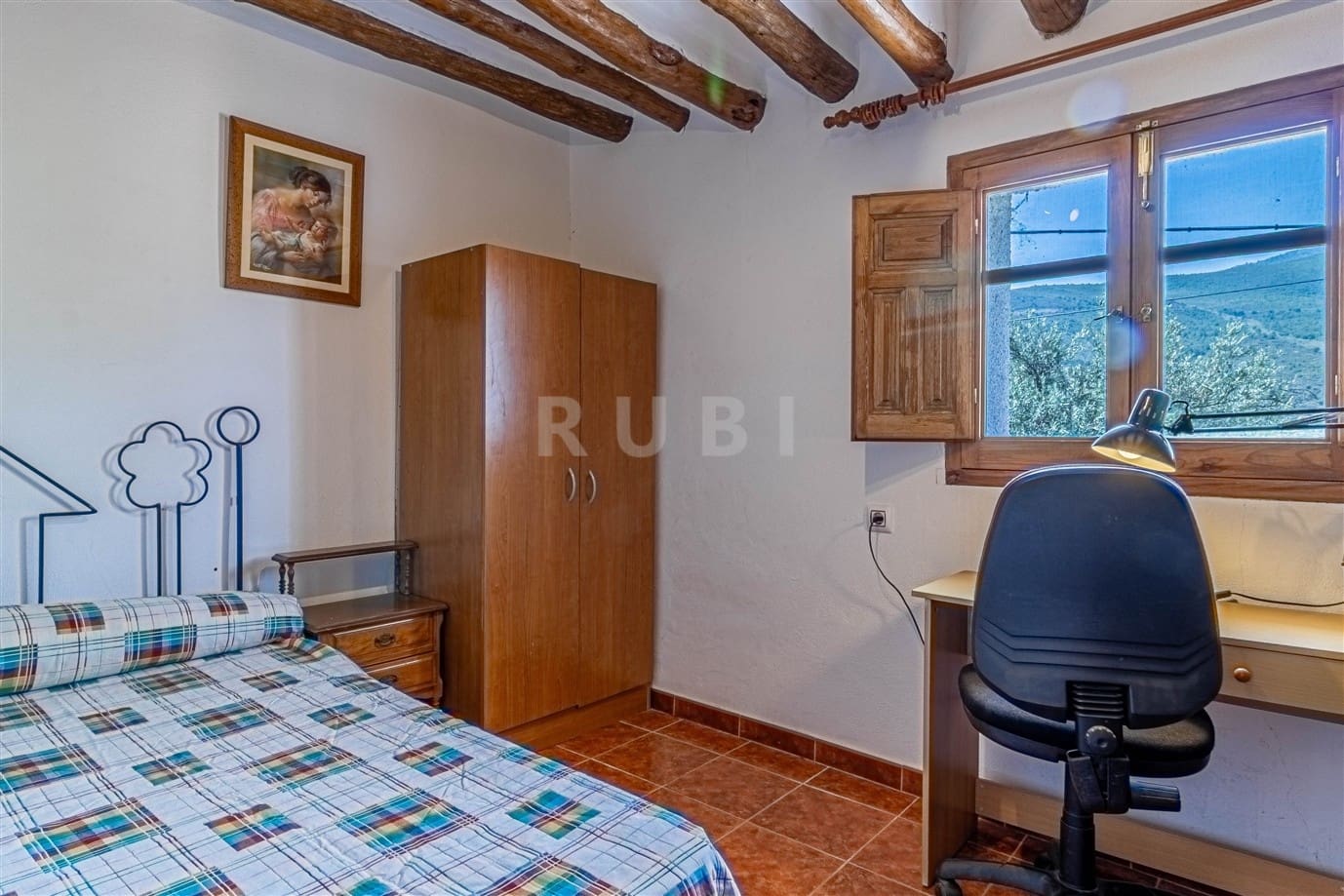 3 soveværelse Finca/Landehus til salg i Orgiva med garage - € 150.000 (Ref: 9111410)