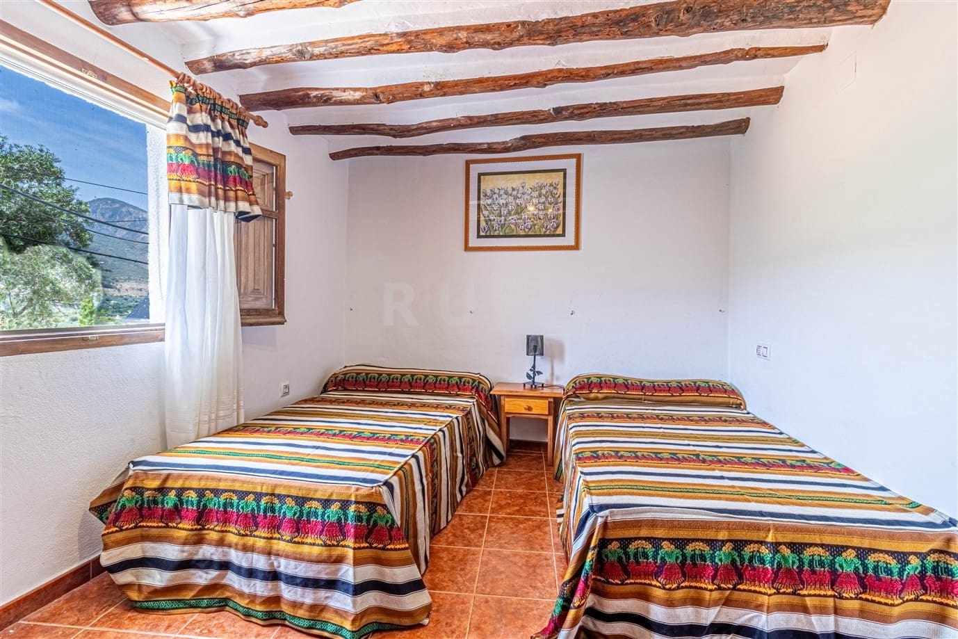 3 soveværelse Finca/Landehus til salg i Orgiva med garage - € 150.000 (Ref: 9111410)