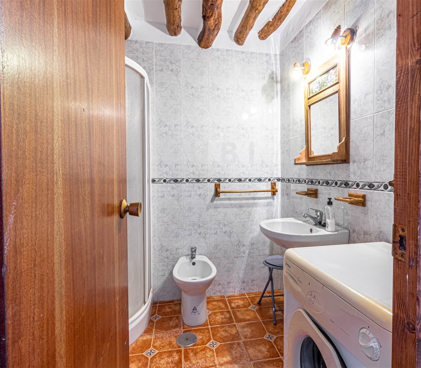 3 soveværelse Finca/Landehus til salg i Orgiva med garage - € 150.000 (Ref: 9111410)