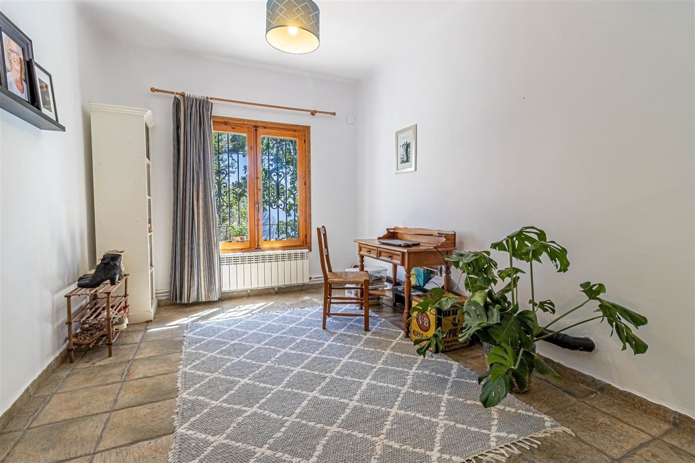 3 soveværelse Finca/Landehus til salg i Yegen med garage - € 210.000 (Ref: 9231779)