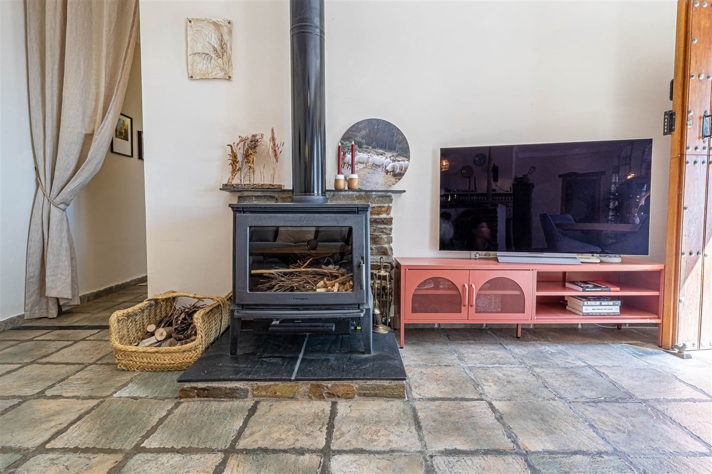 3 soveværelse Finca/Landehus til salg i Yegen med garage - € 210.000 (Ref: 9231779)