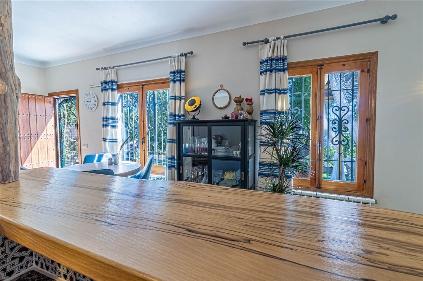 3 soveværelse Finca/Landehus til salg i Yegen med garage - € 210.000 (Ref: 9231779)