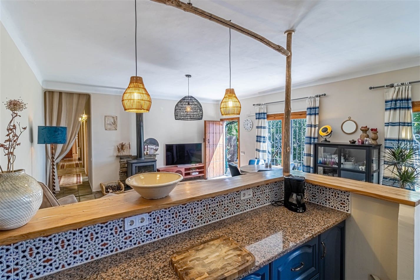 3 soveværelse Finca/Landehus til salg i Yegen med garage - € 210.000 (Ref: 9231779)