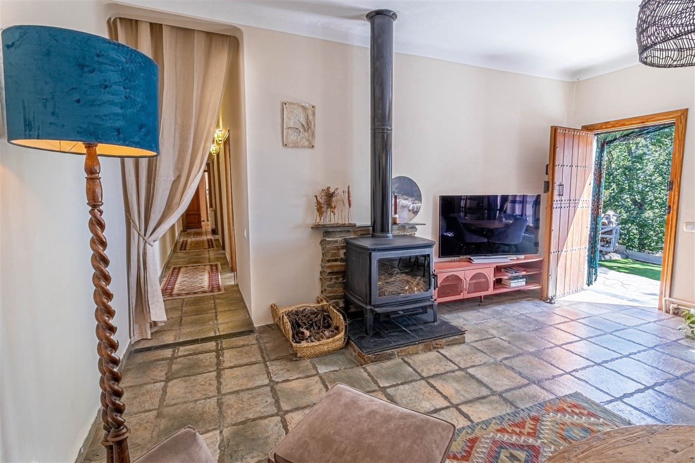 3 soveværelse Finca/Landehus til salg i Yegen med garage - € 210.000 (Ref: 9231779)