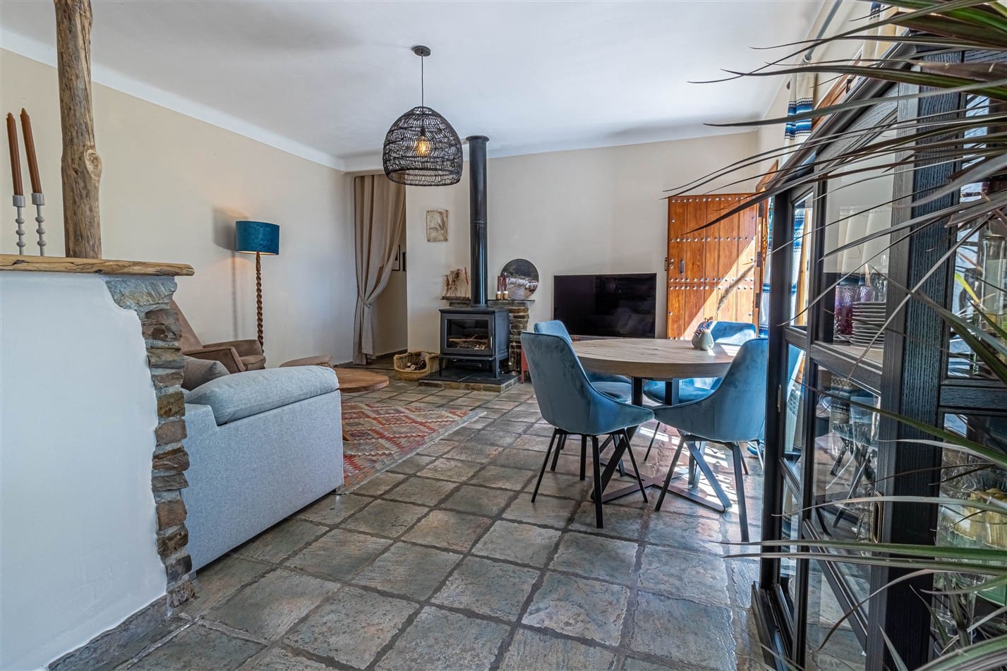 3 soveværelse Finca/Landehus til salg i Yegen med garage - € 210.000 (Ref: 9231779)