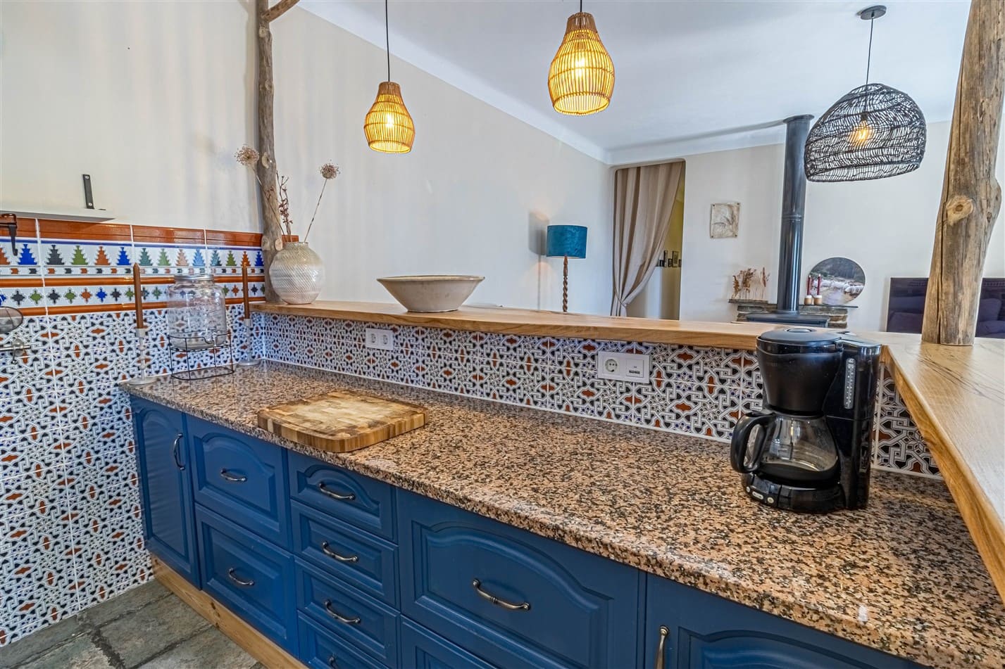 3 soveværelse Finca/Landehus til salg i Yegen med garage - € 210.000 (Ref: 9231779)