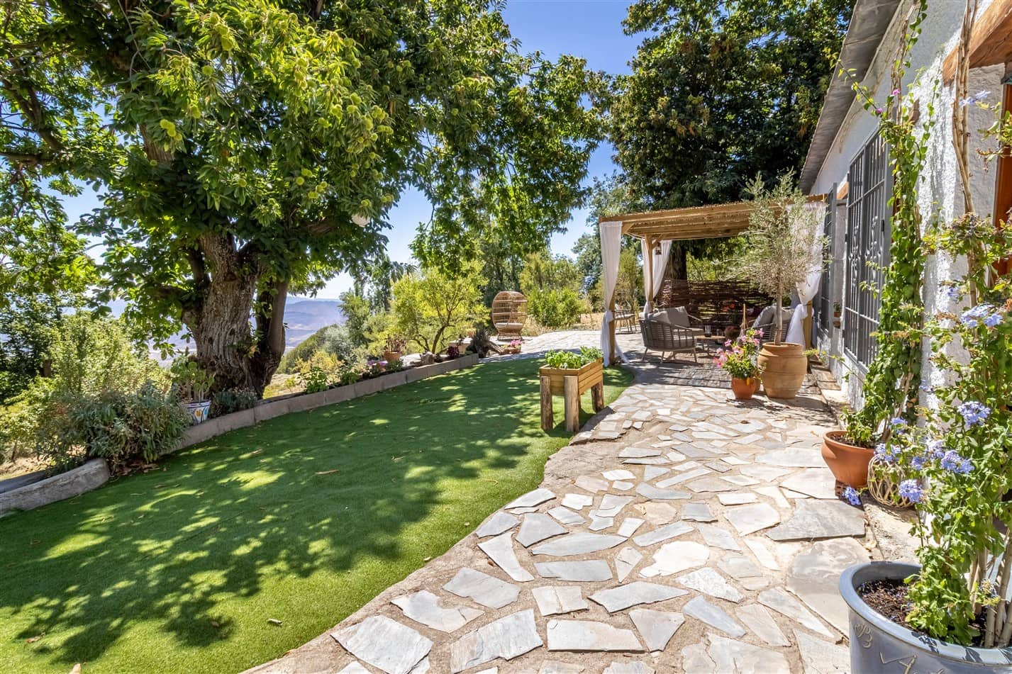 3 soveværelse Finca/Landehus til salg i Yegen med garage - € 210.000 (Ref: 9231779)