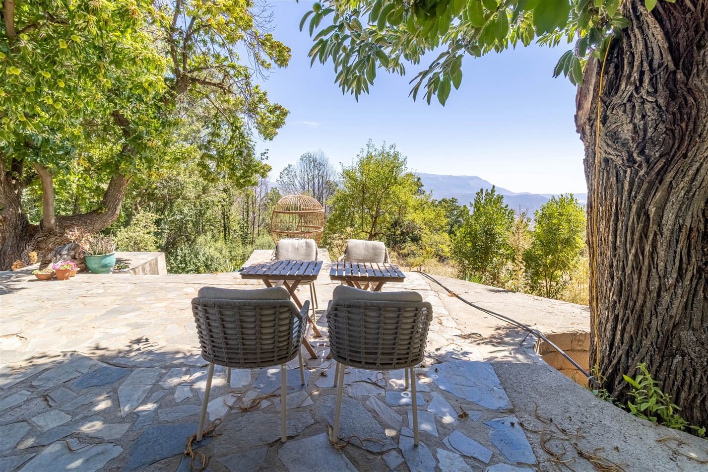 3 soveværelse Finca/Landehus til salg i Yegen med garage - € 210.000 (Ref: 9231779)