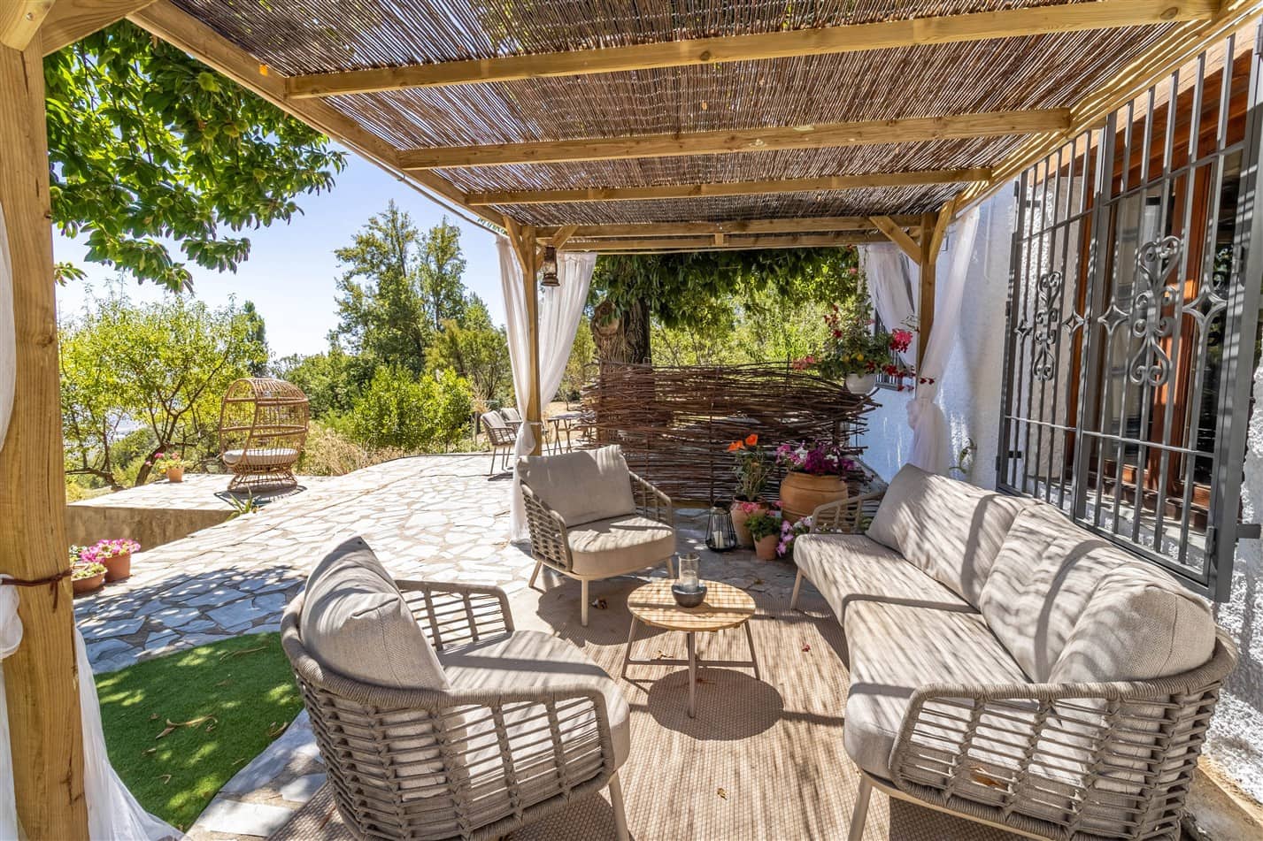 3 soveværelse Finca/Landehus til salg i Yegen med garage - € 210.000 (Ref: 9231779)