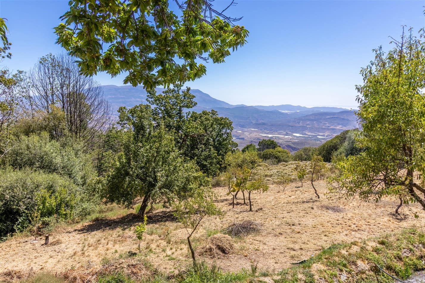 3 soveværelse Finca/Landehus til salg i Yegen med garage - € 210.000 (Ref: 9231779)