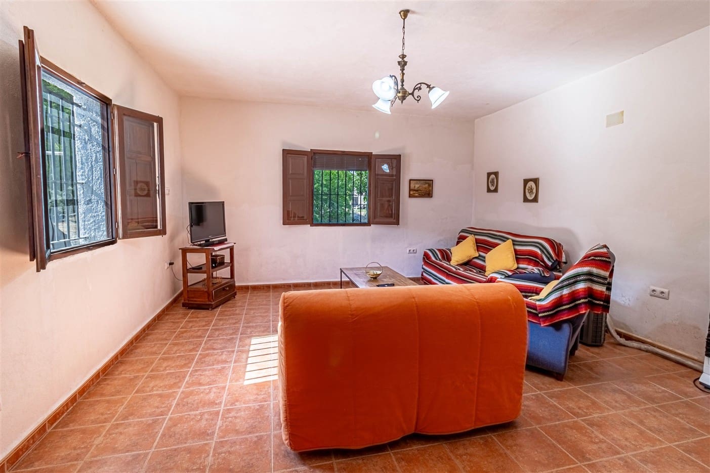 3 bedroom Finca/Country House for sale in Orgiva - € 300,000 (Ref: 9269218)