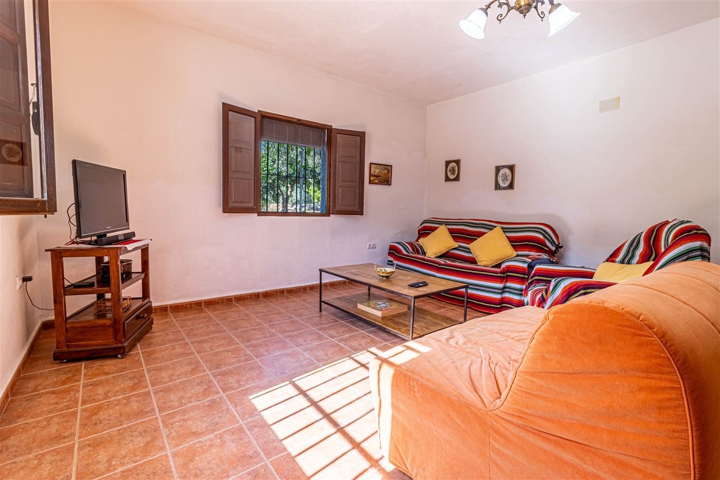 3 bedroom Finca/Country House for sale in Orgiva - € 300,000 (Ref: 9269218)