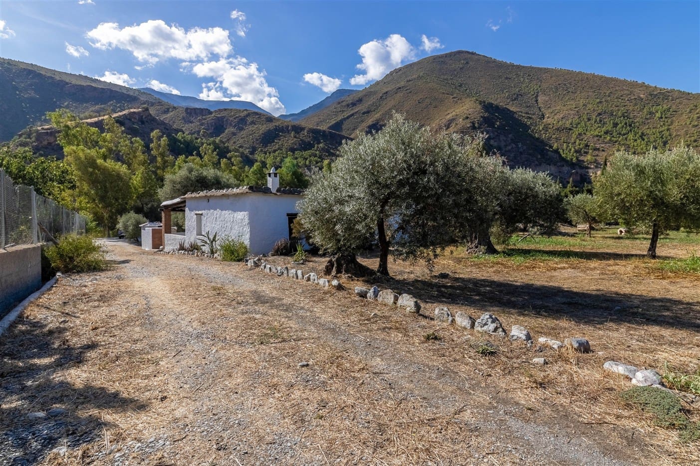 3 bedroom Finca/Country House for sale in Orgiva - € 300,000 (Ref: 9269218)