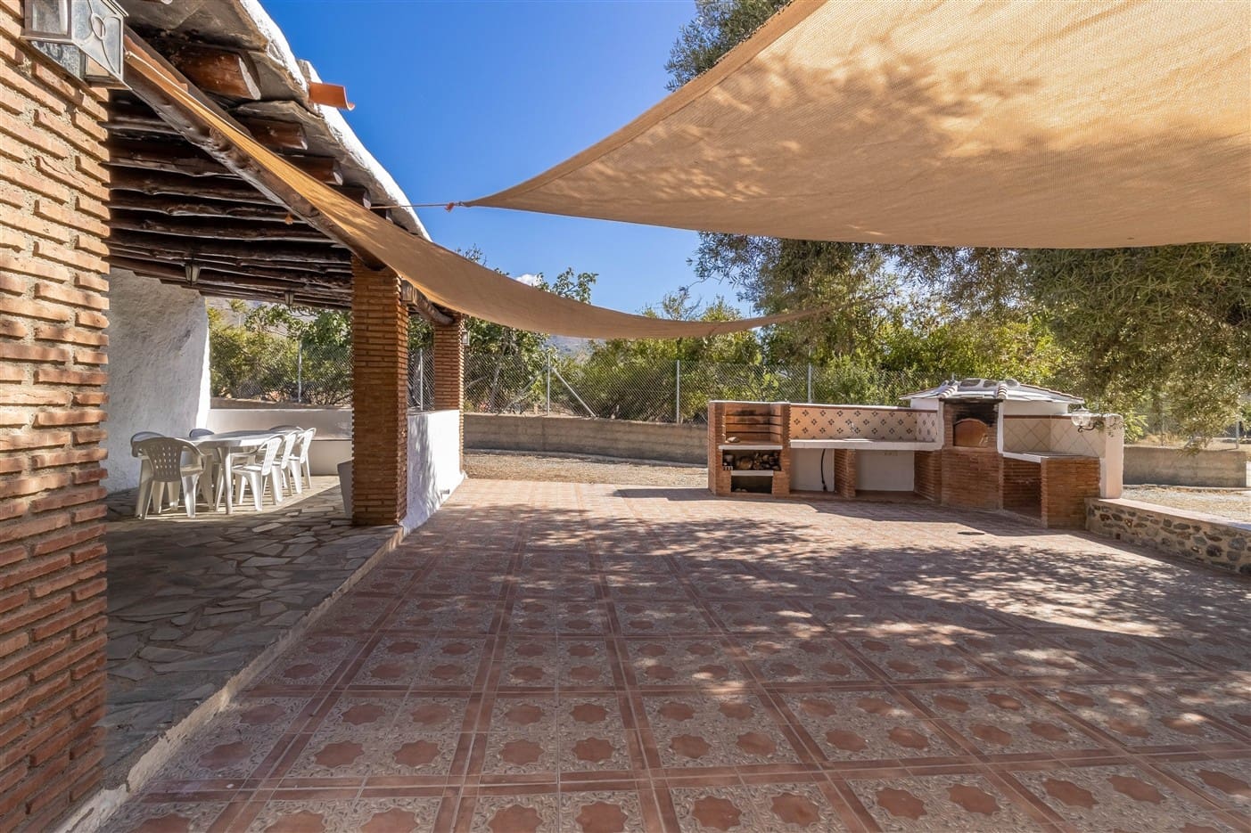 3 bedroom Finca/Country House for sale in Orgiva - € 300,000 (Ref: 9269218)