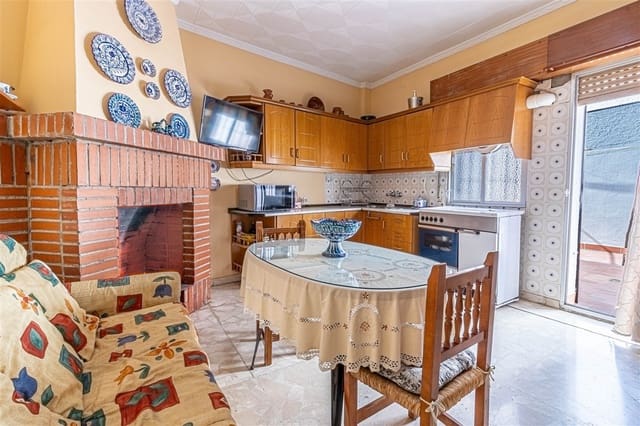 6 slaapkamer Huis te koop in Orgiva met garage - € 190.000 (Ref: 9311911)