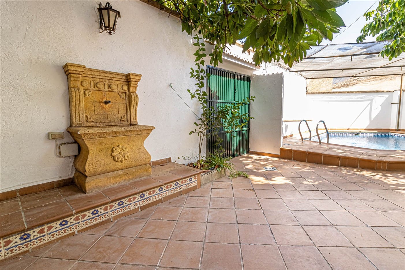 5 slaapkamer Halfvrijstaande villa te koop in El Pinar met zwembad garage - € 350.000 (Ref: 9311912)