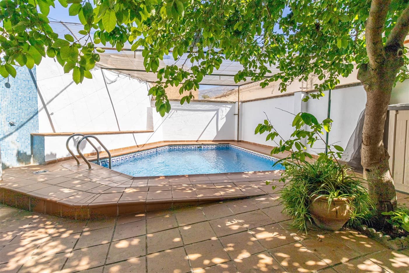 5 slaapkamer Halfvrijstaande villa te koop in El Pinar met zwembad garage - € 350.000 (Ref: 9311912)