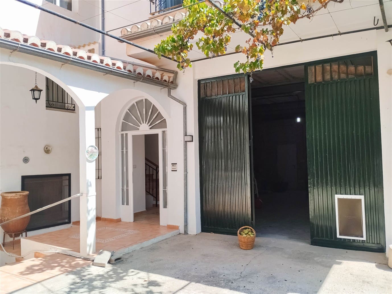 5 slaapkamer Halfvrijstaande villa te koop in El Pinar met zwembad garage - € 350.000 (Ref: 9311912)