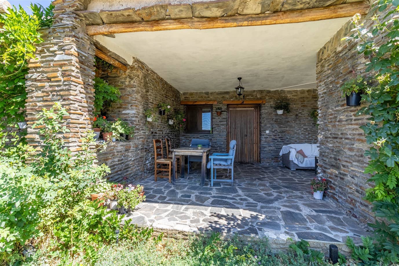 16 slaapkamer Finca/Landhuis te koop in Trevelez met zwembad garage - € 490.000 (Ref: 9360494)