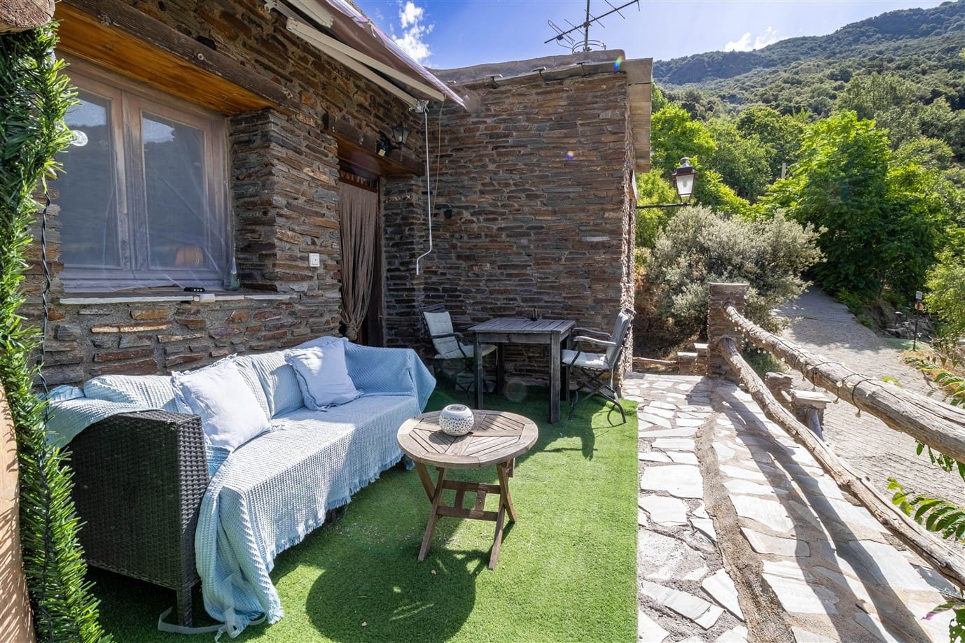 16 slaapkamer Finca/Landhuis te koop in Trevelez met zwembad garage - € 490.000 (Ref: 9360494)