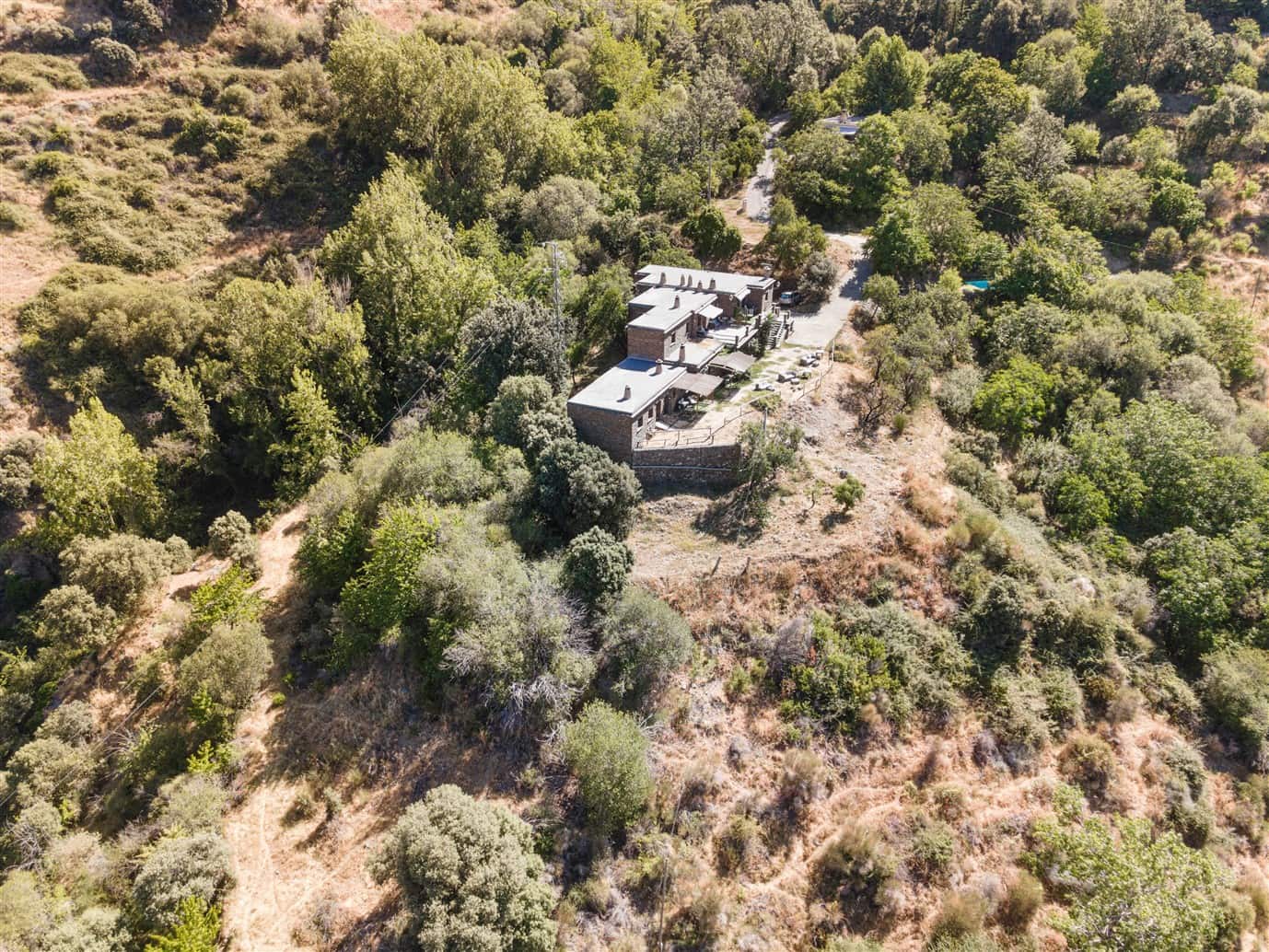 16 slaapkamer Finca/Landhuis te koop in Trevelez met zwembad garage - € 490.000 (Ref: 9360494)