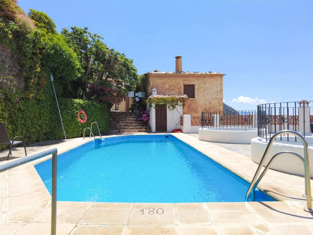 3 soverom Leilighet til salgs i Bubion med svømmebasseng - € 140 000 (Ref: 9360526)