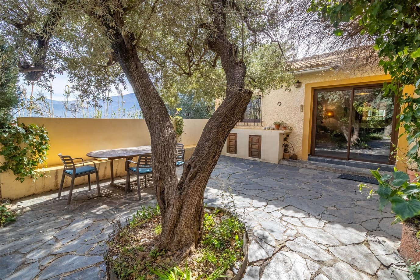 4 chambre Finca/Maison de Campagne à vendre à Orgiva avec piscine garage - 420 000 € (Ref: 9618975)