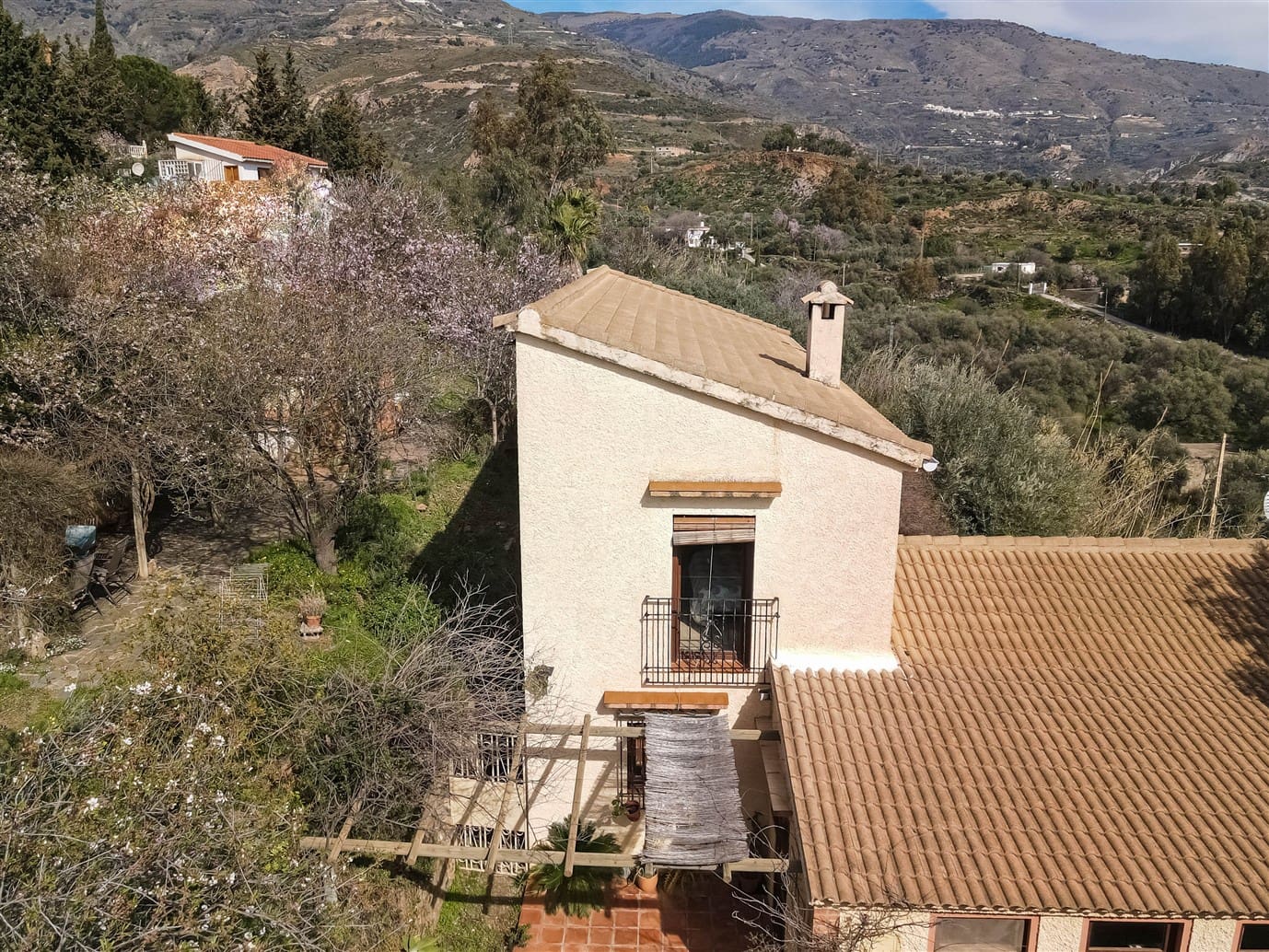4 chambre Finca/Maison de Campagne à vendre à Orgiva avec piscine garage - 420 000 € (Ref: 9618975)