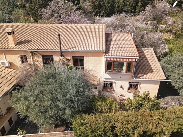 4 soverom Finca/Herregård til salgs i Orgiva med svømmebasseng garasje - € 420 000 (Ref: 9618975)