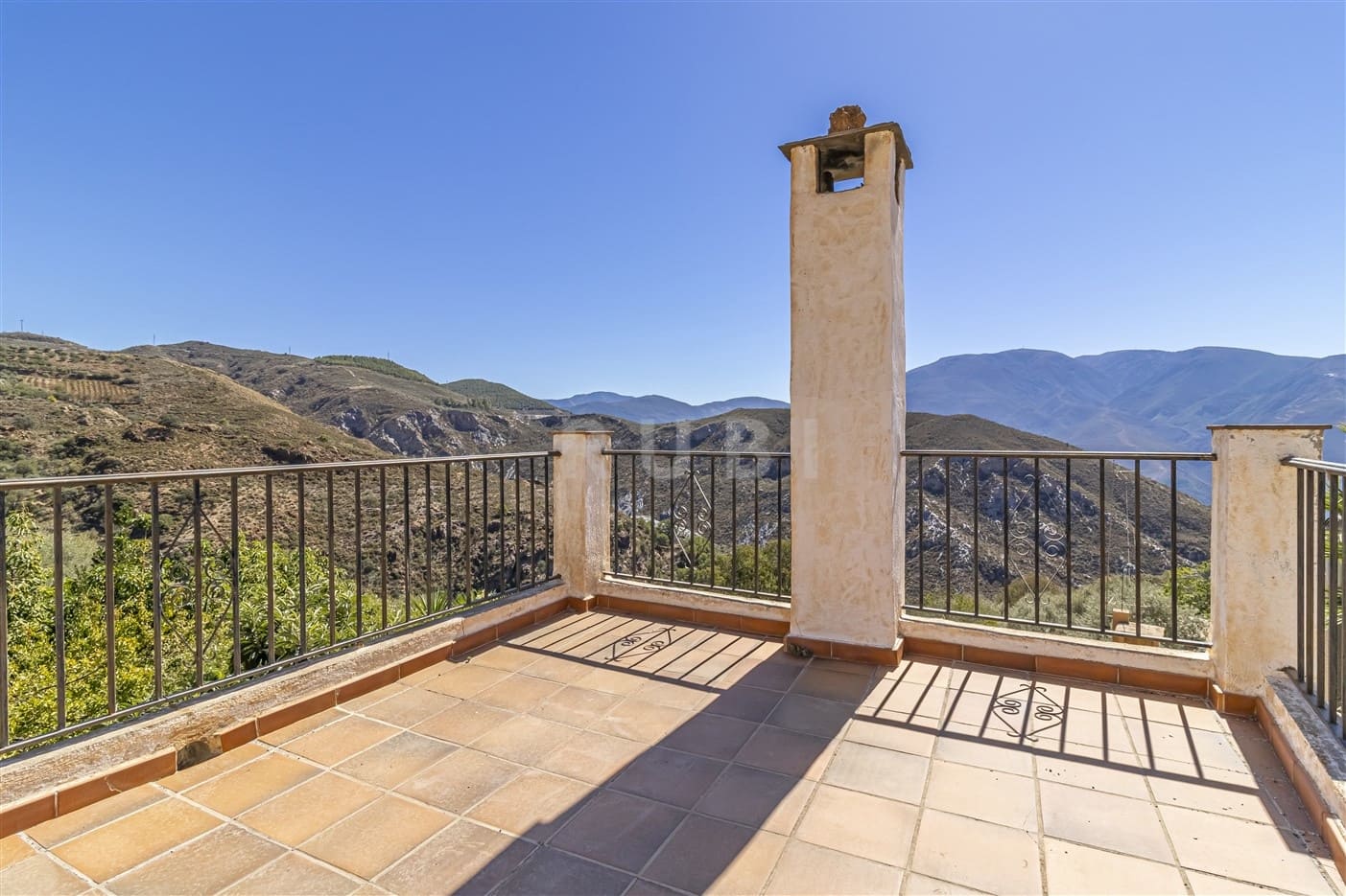 2 soverom Hus til salgs i Carataunas med svømmebasseng - € 225 000 (Ref: 9646317)