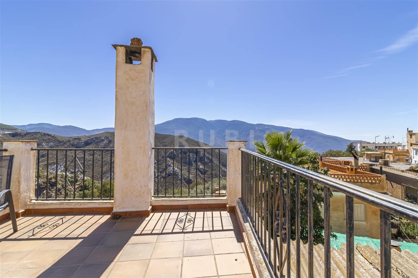 2 soverom Hus til salgs i Carataunas med svømmebasseng - € 225 000 (Ref: 9646317)