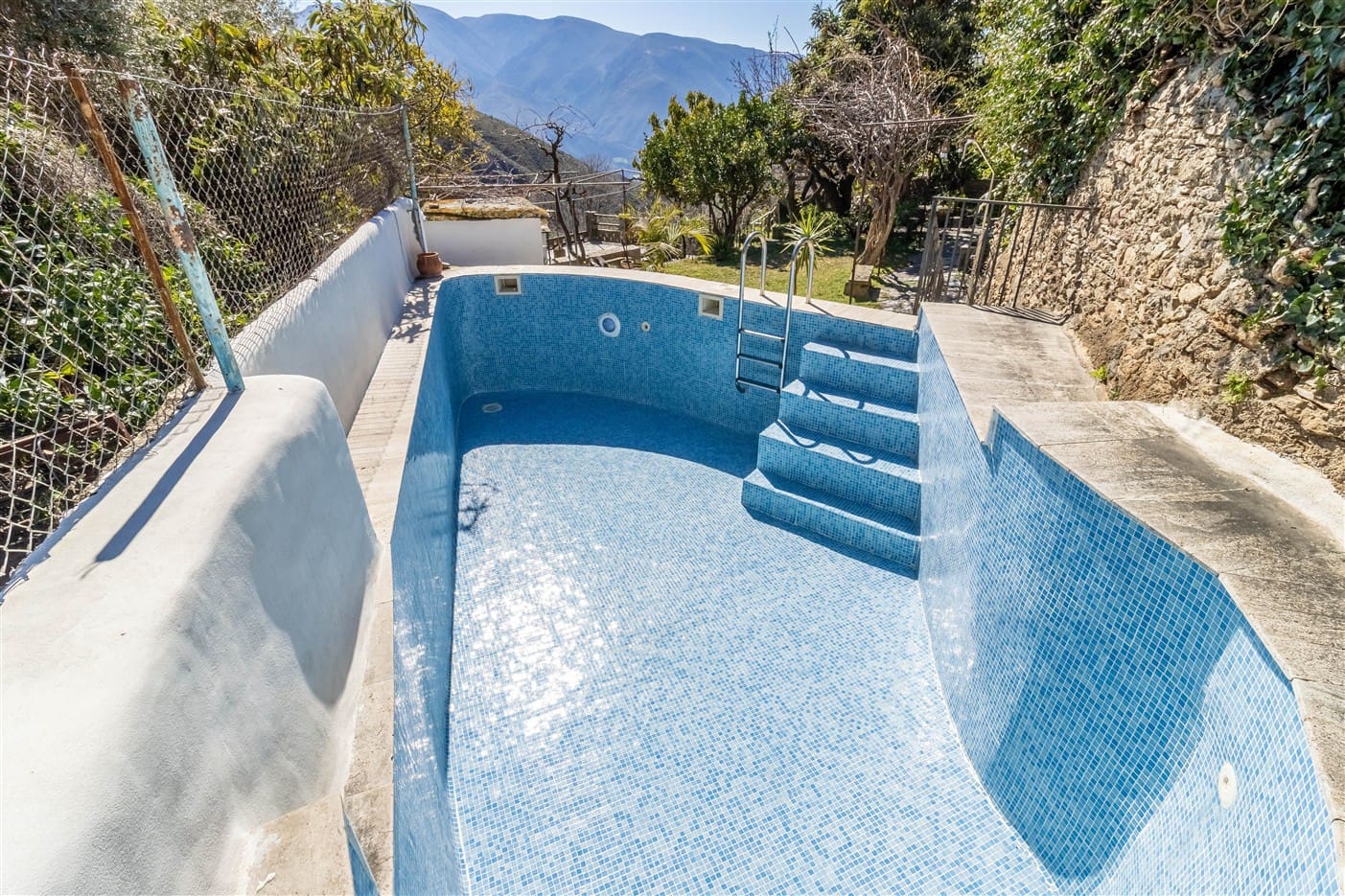 2 soverom Hus til salgs i Carataunas med svømmebasseng - € 225 000 (Ref: 9646317)