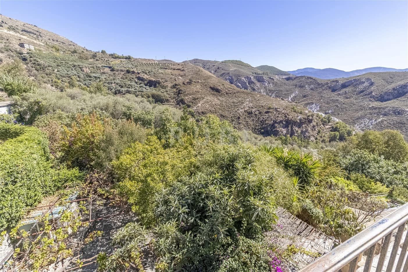 2 soverom Hus til salgs i Carataunas med svømmebasseng - € 225 000 (Ref: 9646317)