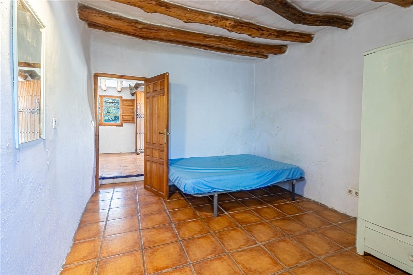 2 soverom Finca/Herregård til salgs i Orgiva med garasje - € 150 000 (Ref: 9671198)