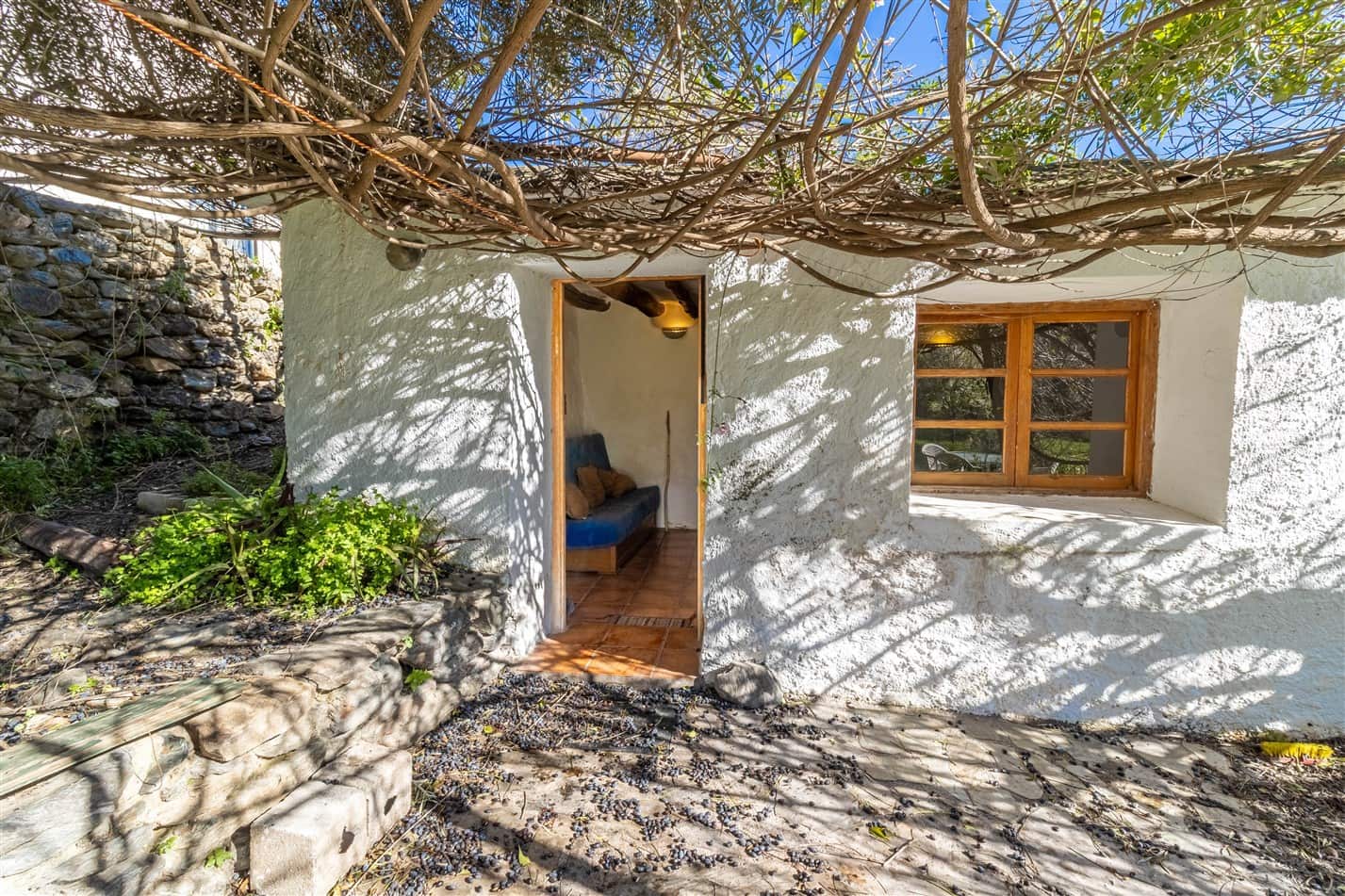 2 soverom Finca/Herregård til salgs i Orgiva med garasje - € 150 000 (Ref: 9671198)