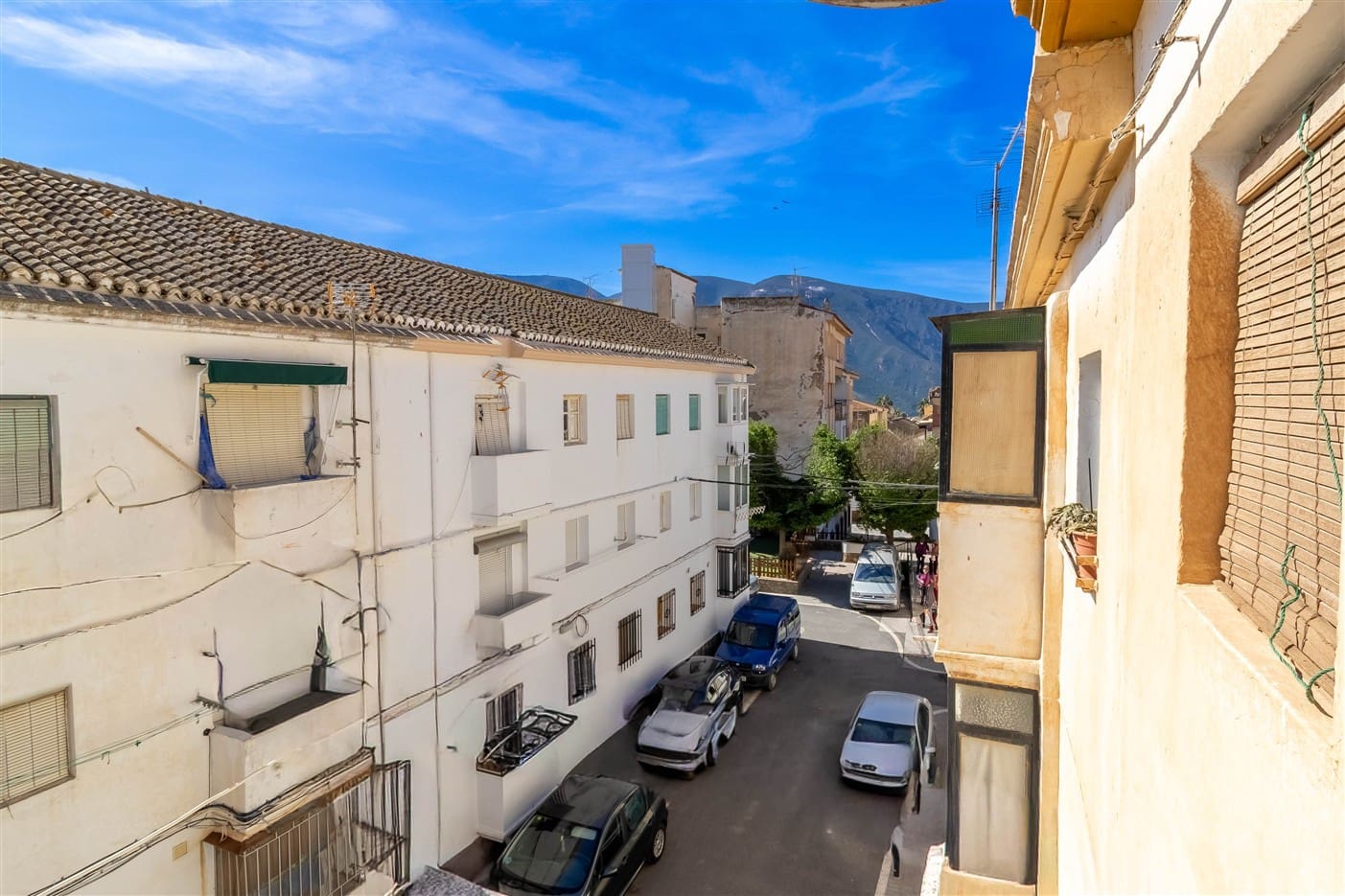 2 slaapkamer Appartement te koop in Orgiva - € 30.000 (Ref: 9805712)