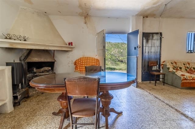 10 soveværelse Finca/Landehus til salg i Almegíjar med garage - € 100.000 (Ref: 9805797)