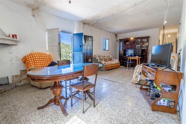10 soveværelse Finca/Landehus til salg i Almegíjar med garage - € 100.000 (Ref: 9805797)