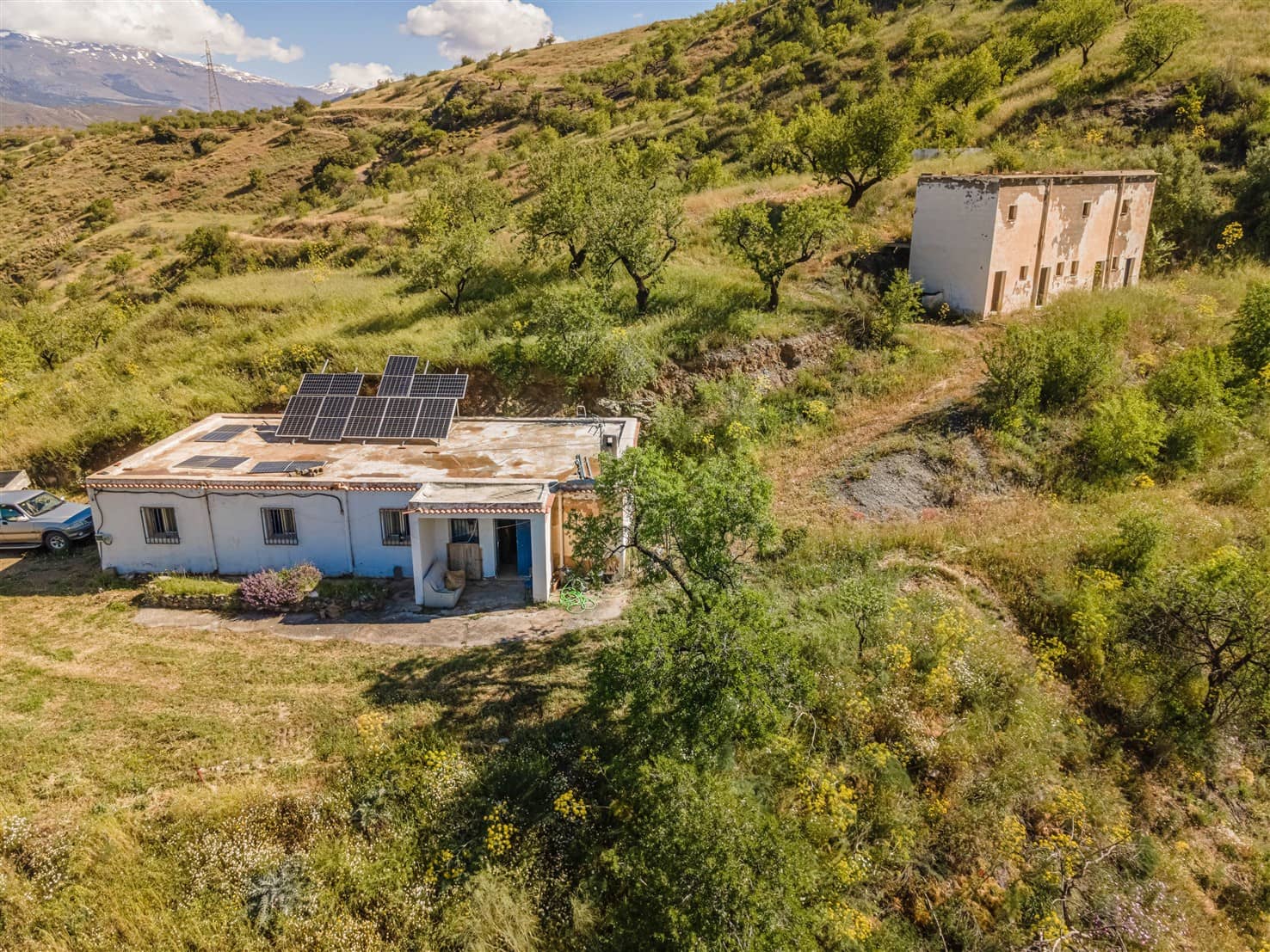 10 soveværelse Finca/Landehus til salg i Almegijar med garage - € 100.000 (Ref: 9805797)