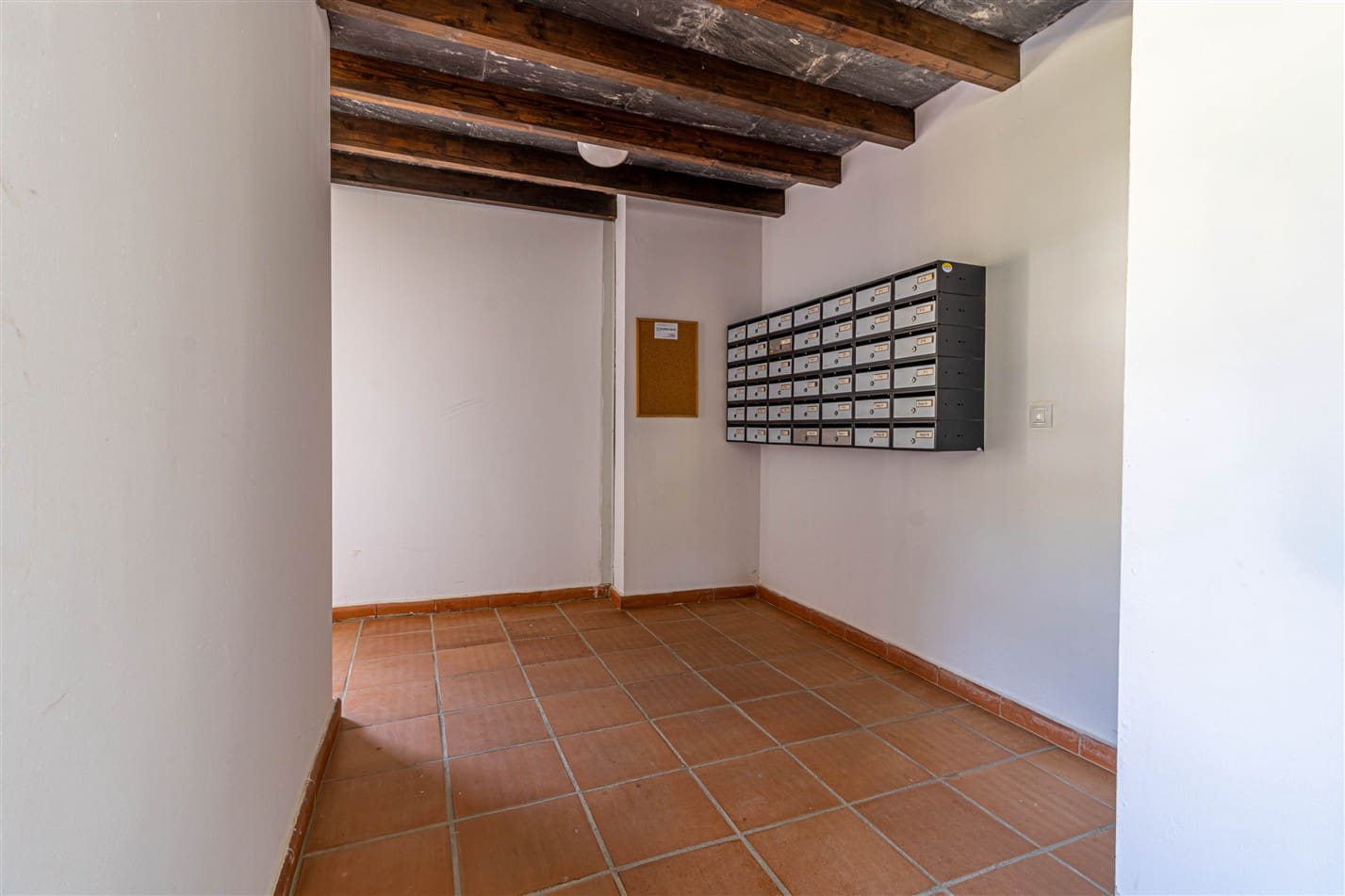 2 quarto Apartamento para venda em Carataunas com piscina garagem - 120 000 € (Ref: 9841788)