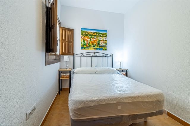 2 quarto Apartamento para venda em Carataunas com piscina garagem - 120 000 € (Ref: 9841788)