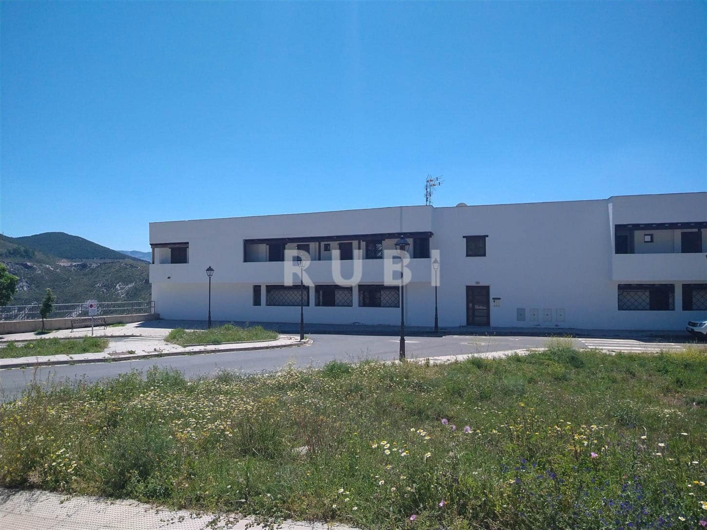2 quarto Apartamento para venda em Carataunas com piscina garagem - 120 000 € (Ref: 9841788)