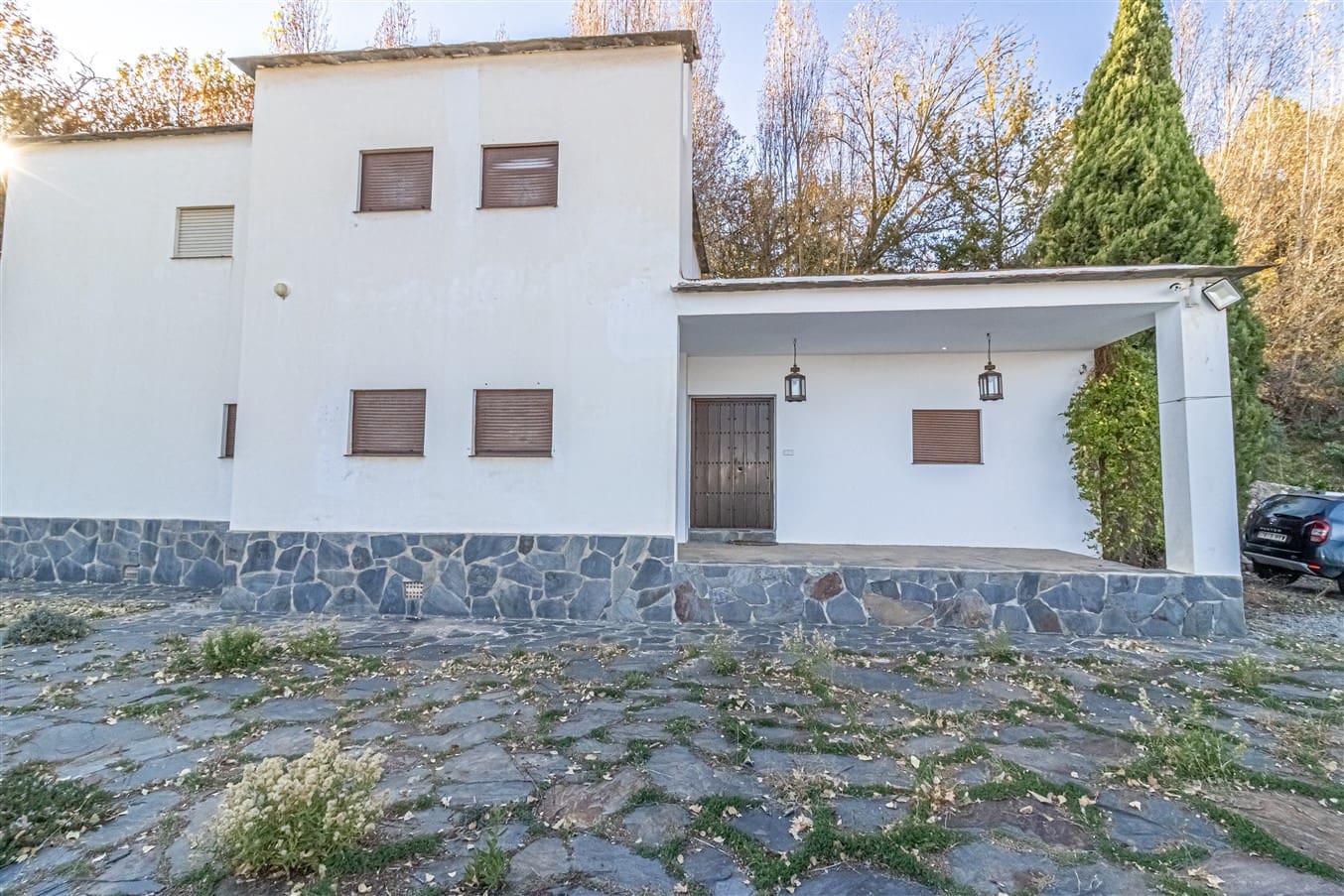 2 bedroom Finca/Country House for sale in Alpujarra de la Sierra with garage - € 250,000 (Ref: 9875276)