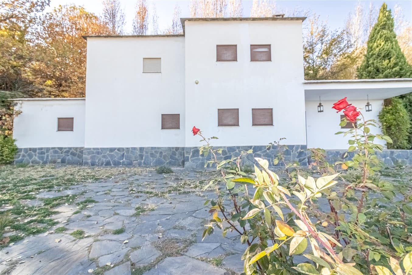 2 bedroom Finca/Country House for sale in Alpujarra de la Sierra with garage - € 250,000 (Ref: 9875276)